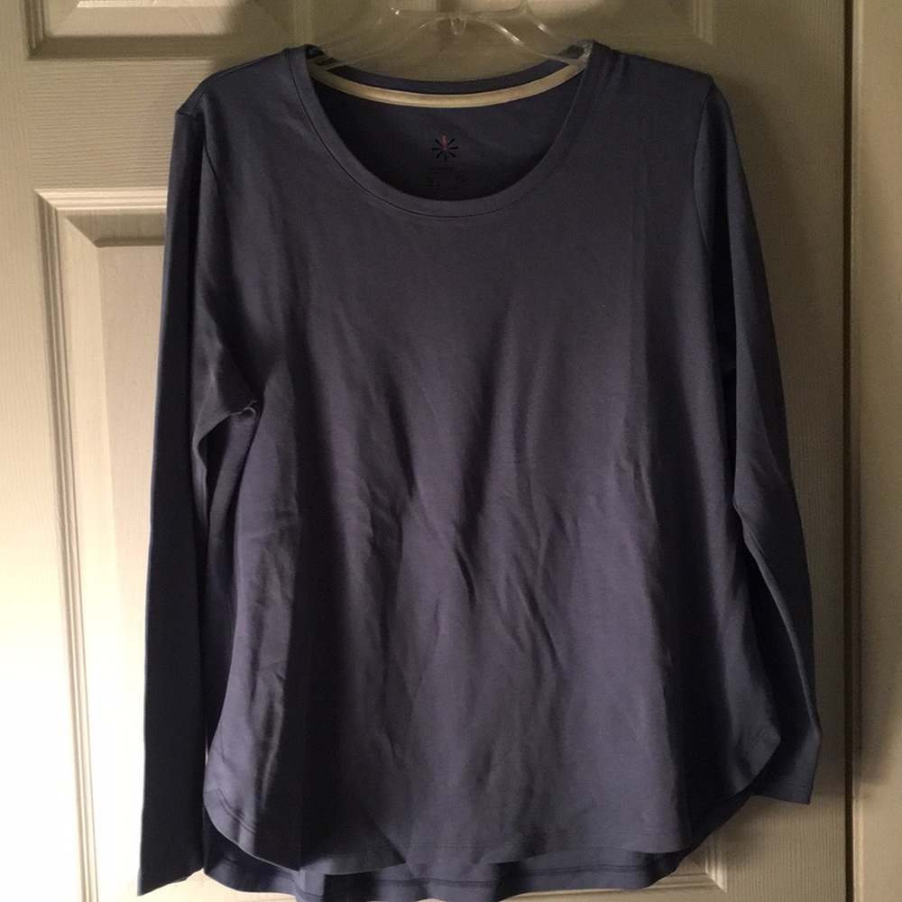 A great offer! 2 beautiful shirts!